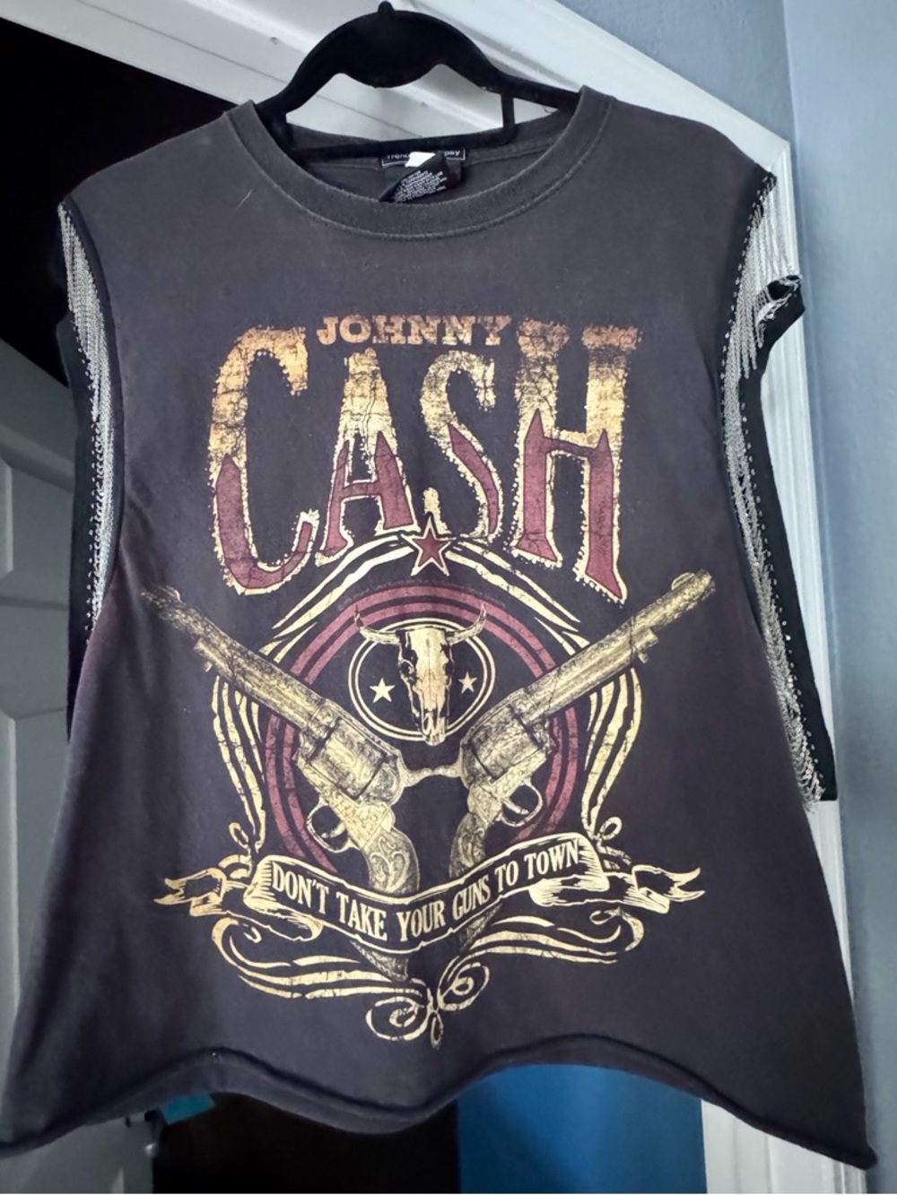 Graphic Tank Top in Charcoal with Gold Print. Perfect for concerts.